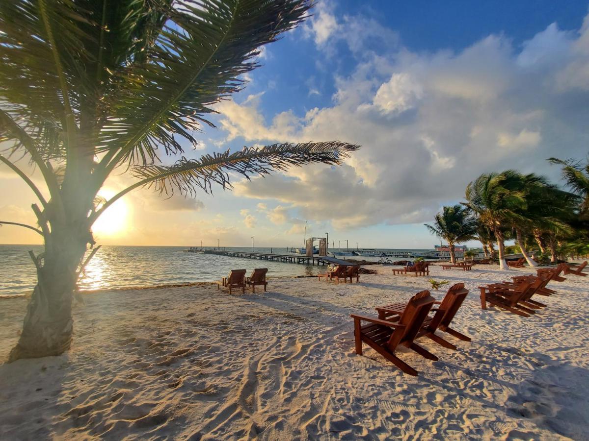 Hotel The Bounty à Caye Caulker Extérieur photo