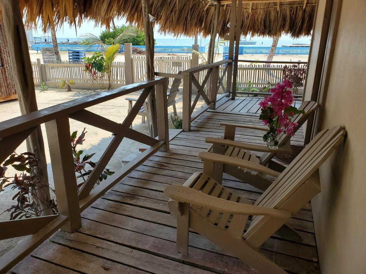 Hotel The Bounty à Caye Caulker Extérieur photo